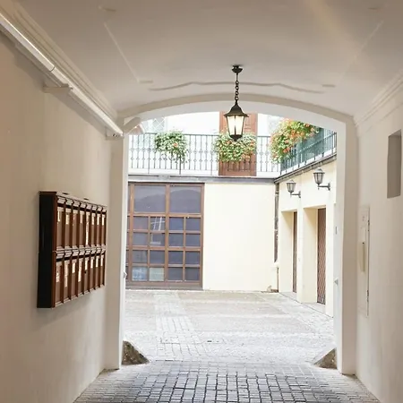 Petrska Cozy 2 Bedroom Near Old Town Apartament Praga